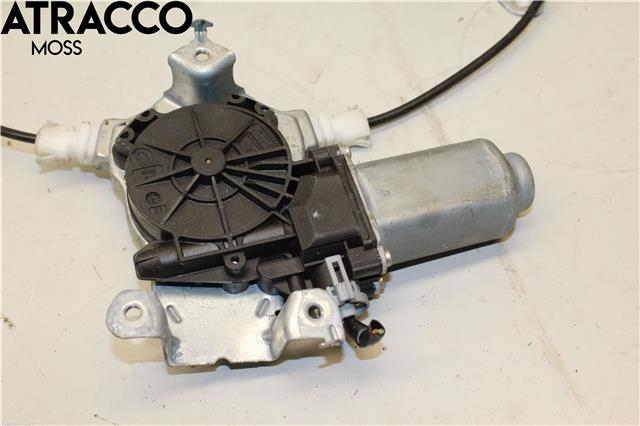 Ruteheis til Nissan Qashqai 2007-2010 (Type I, Fase 1)  (82701JD400|)