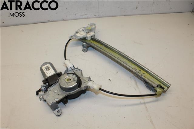 Ruteheis til Nissan Qashqai 2007-2010 (Type I, Fase 1)  (82701JD400|)
