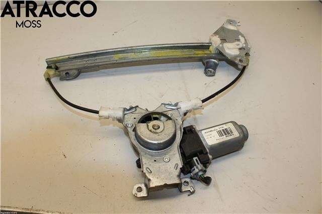 Ruteheis til Nissan Qashqai 2007-2010 (Type I, Fase 1)  (82700JD400|)