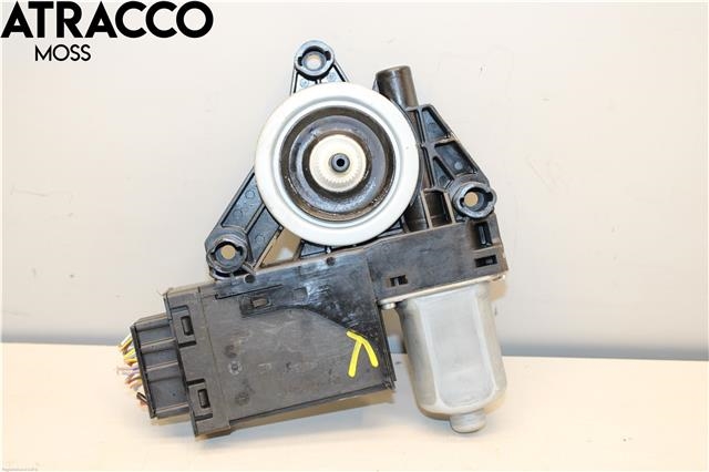 Ruteheis til Volvo V90 / V90 CC / S90 2016-->>  (31349758|)