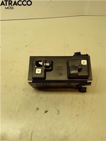Innredning pakke til Peugeot 3008, 2016-->> (Type II)  (9814016080)