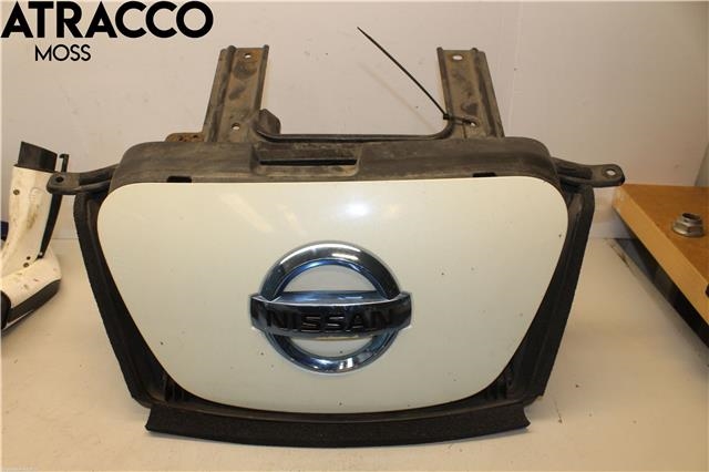 Grill midt til Nissan Leaf 2011-2017 (Type I) (657013NB5B|)