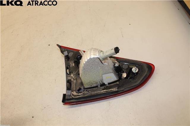 Baklykt høyre indre til Mazda 2 2015-2019 (Type III, Fase 1) (DB5J513F0B|)