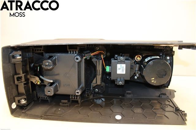 Innredning, Konsoll til Volvo XC60 2014-2017 (Type I, Fase 2)  (39817732|)