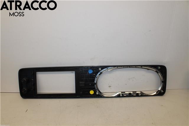 Dashbord diverse til Mercedes E-Klasse 2016-2023 (W213) (W213) (A2135407237|)