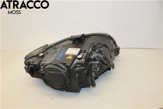 Frontlykt venstre halogen til Audi A4 2004-2008 (Type III) (B7) (B7) (8E0941029BM|)