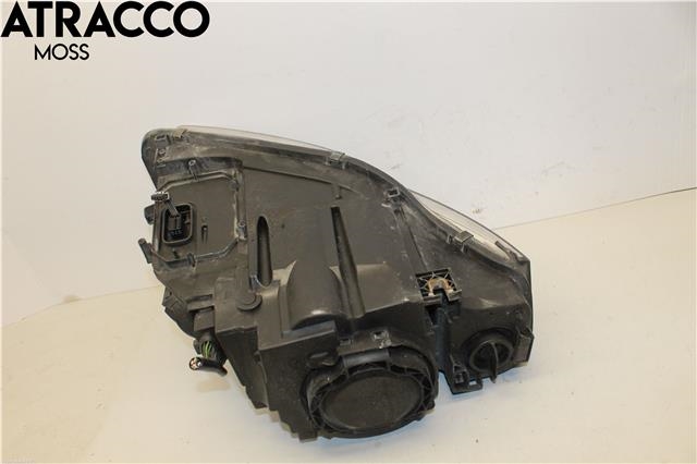 Frontlykt venstre halogen til Audi A4 2004-2008 (Type III) (B7) (B7) (8E0941029BM|)