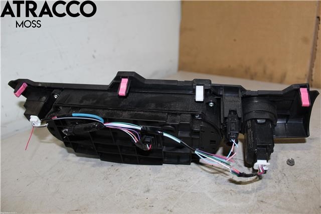 Varmeapparat betjening til Toyota Yaris 2014-2020 (Type III, Fase 2) (559000D800C1|)