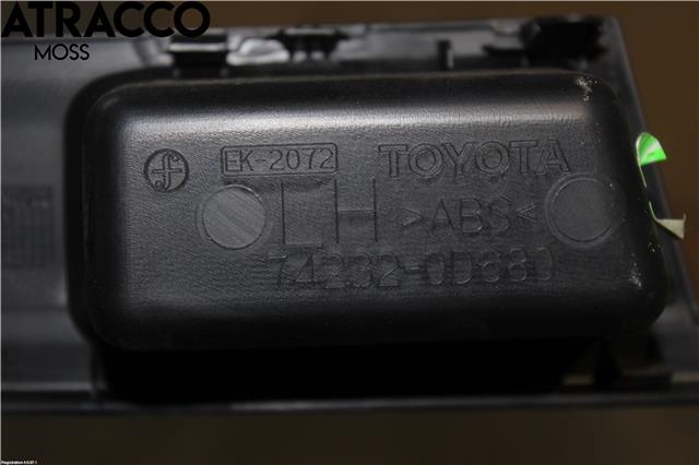 Vindavviser til Toyota Yaris 2014-2020 (Type III, Fase 2)  (742320D680|)