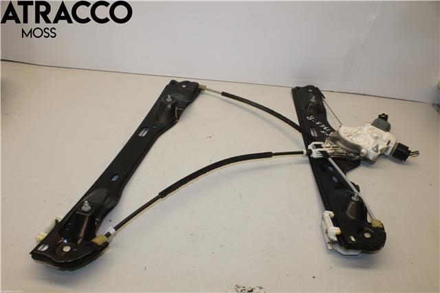 Ruteheis til BMW X1, 2009-2015 (E84) (E84) (51332990386)