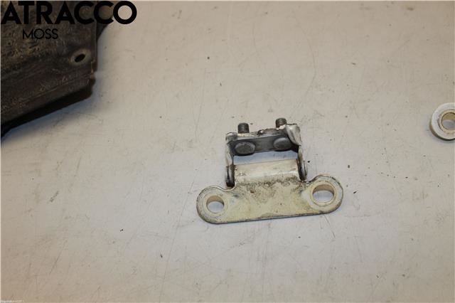 Hengsler til Toyota Prius, 2009-2016 (Type III) (COMBI) (COMBI) (6881047010)