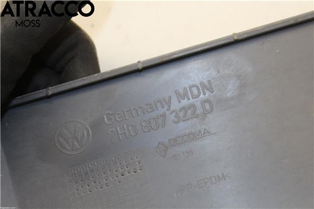 Støtfangerving høyre bak til VW Transporter / Caravelle 2009-2015 (Fase 2) (T5) (T5) (7H0807322D|)