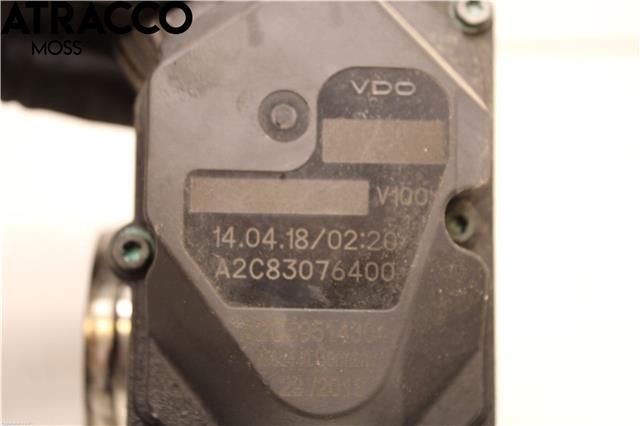 Spjeldhus til VW Passat 2011-2015 (B7) (B7) (03L128063T|)