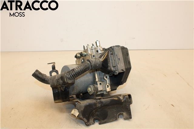 ABS sentral til Mazda 6, 2013-2015 (Type III, Fase 1)  (GHY1437A0E)