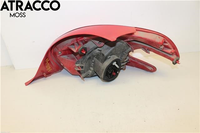 Baklykt venstre til Peugeot 208 2012-2019 (Type I)  (9672628280|)