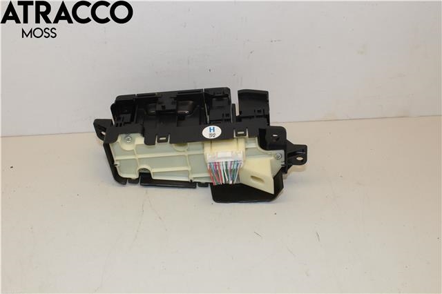 Diverse deler til Toyota RAV4 2019-->> (Type V)  (8401042100|)