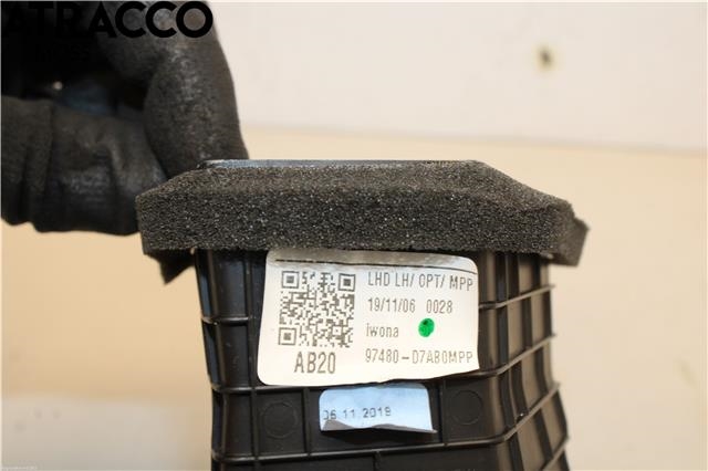 Dashbord friskluftdyse til Hyundai Tucson 2015-2020 (97490D7AB0MPP|)