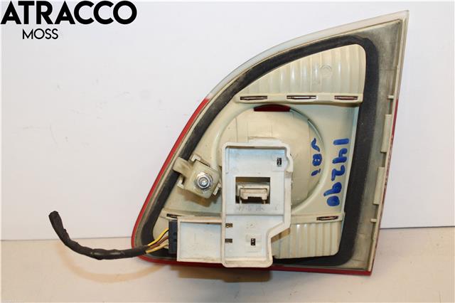 Baklykt venstre indre til BMW 5-Serie 2003-2010 (E60/E61) (E60/E61) (63217165829|)