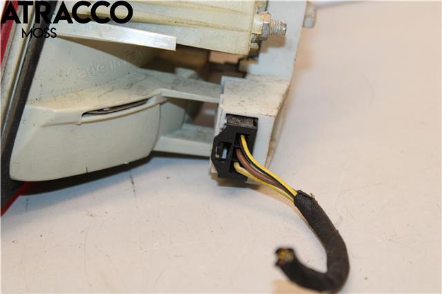 Baklykt venstre indre til BMW 5-Serie 2003-2010 (E60/E61) (E60/E61) (63217165829|)