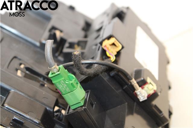 Antenne forsterker til VW Passat 2015-2019 (Fase 1) (B8) (B8) (5G0980611|)