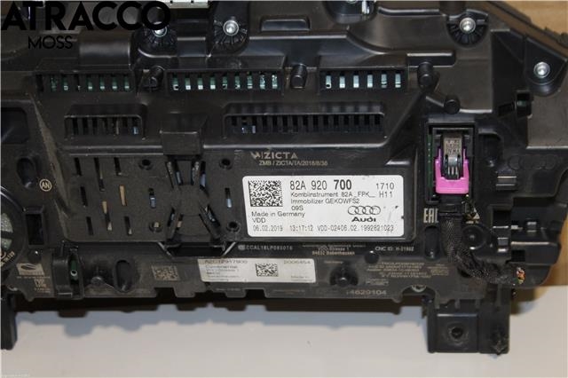 Instrumentpanel til Audi A1 2018-->> (Type II)  (82A920700|)