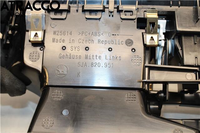 Dashbord friskluftdyse til Škoda Rapid 2012-2019  (5JA820951E|)