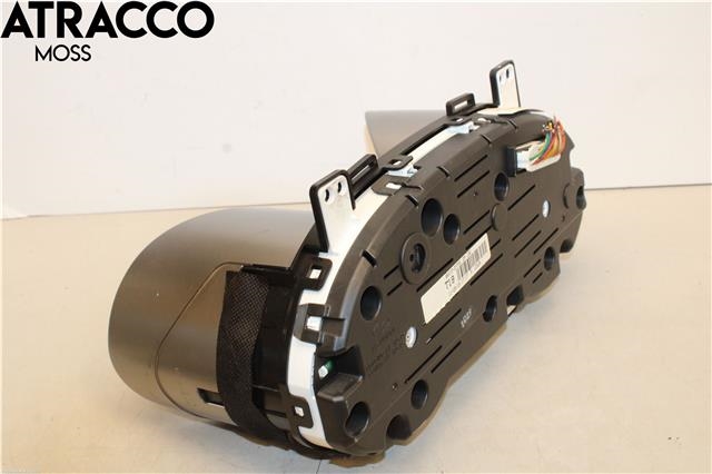 Instrumentpanel til Hyundai Veloster 2011-2015  (940132V750RDR|)