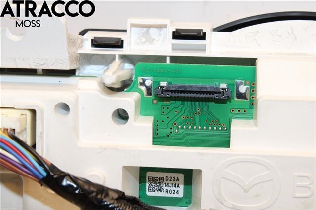 Instrumentpanel til Mazda 3 2013-2016 (Type III, Fase 1) (BPP755471|)