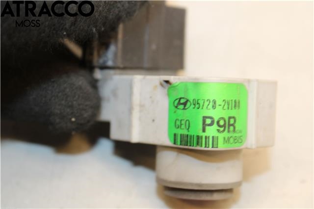 Parkeringssensor bak til Hyundai Veloster 2011-2015  (957202V100|)