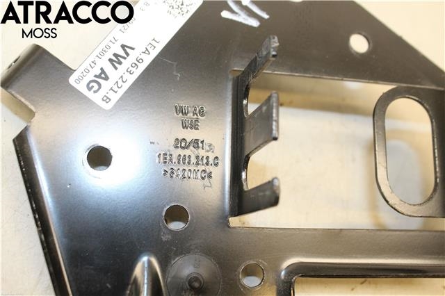 Diverse deler til VW ID.4 2020-->>  (1EA963213C|)