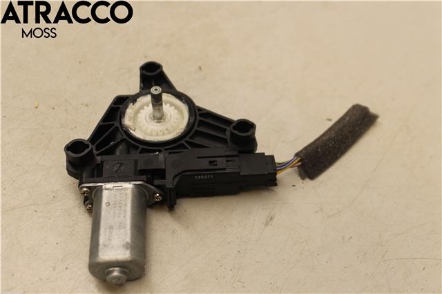 Ruteheis til Volvo V40, 2012-2019  (31378401)