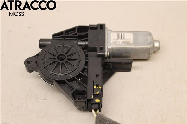 Ruteheis til Volvo V40 2012-2019  (31253062|)
