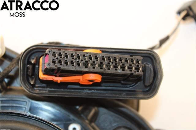 Ruteheis til VW Golf VI 2008-2012  (5K4839462|)