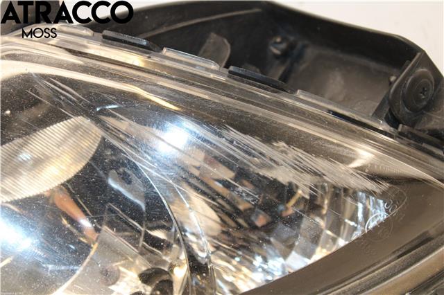 Tåkelykt høyre foran til Hyundai Ix20 2010-2017  (922011K100|)