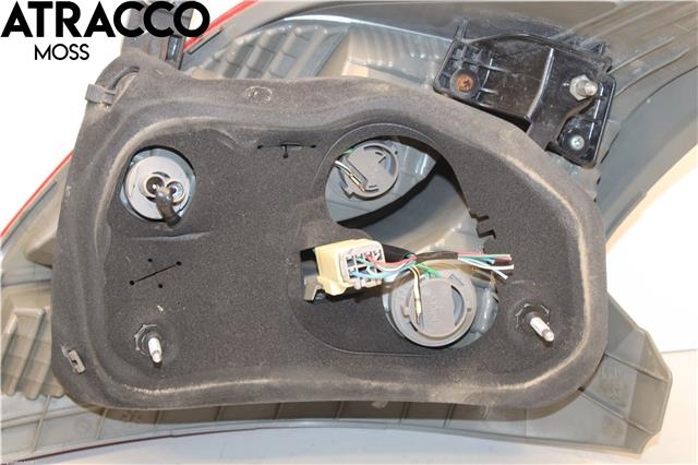 Baklykt høyre til Toyota Yaris 2012-2014 (Type III, Fase 1)  (815510D370|)