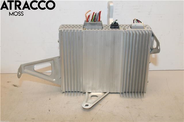 Bilstereo forsterker til Tesla Model 3 2018-2023 (Fase 1)  (107974800F|)
