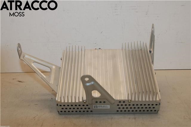 Bilstereo forsterker til Tesla Model 3 2018-2023 (Fase 1)  (107974800F|)