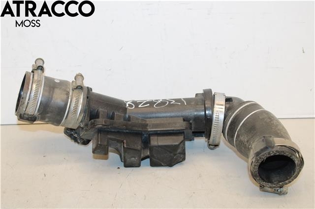 Turbo rør til Citroën Jumpy 2016-->> (Type III)  (9675758280|)
