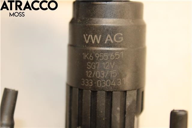 Spylerpumpe foran til VW Golf VII 2012-2017 (Fase 1)  (1K6955651|)