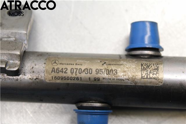 Dyseskinne (fuelrail) til Mercedes S-Klasse 2013-2020 (W222) (W222) (A6420703095|)