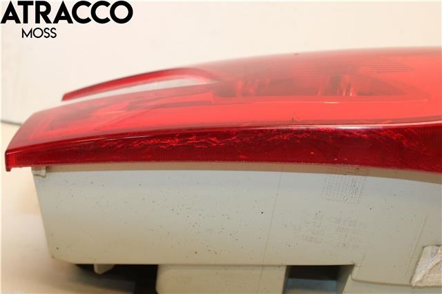 Baklykt venstre indre til Peugeot 308 2013-2021 (Type II)  (9678098080|)