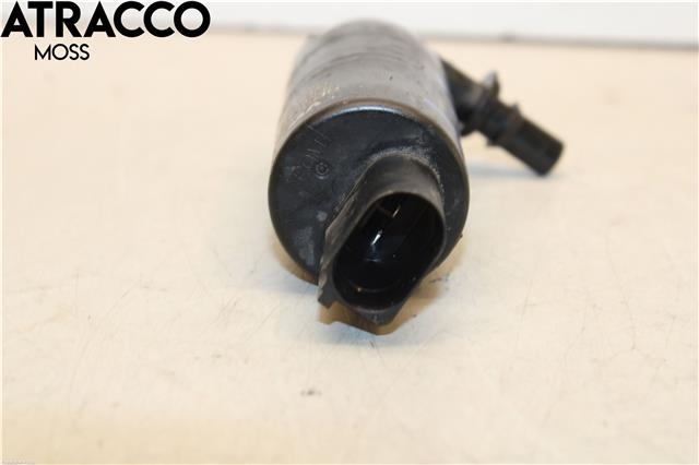 Spylerpumpe foran til VW Passat 2011-2015 (B7) (B7) (6R0955681|)