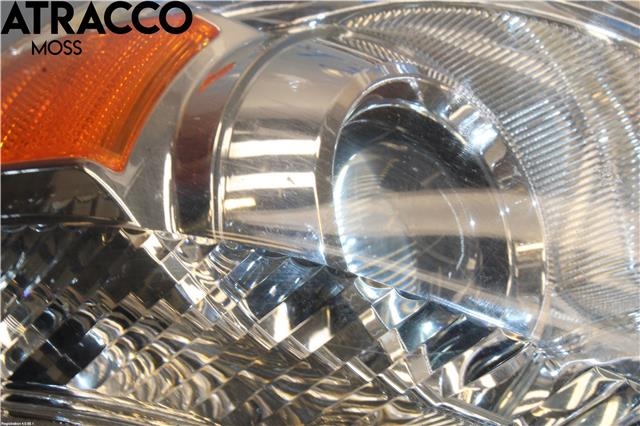 Frontlykt venstre halogen til Mitsubishi ASX 2010-2019  (8301B587|)