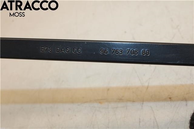 Viskerarmer frontrute til Citroën C4, Picasso 2013-2018 (Type II)  (9837605180|)