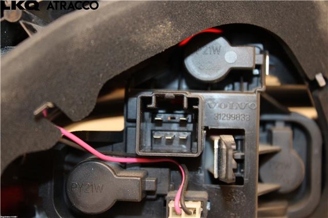 Baklykt høyre til Volvo V40 2012-2019  (31395845|)