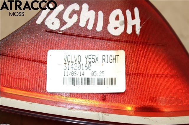 Baklykt fra støtfanger til Volvo V40 2012-2019  (31395551|)