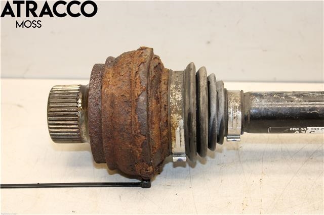 Drivaksel høyre bak til Audi Q5 2008-2012 (Type I, Fase 1)  (8R0501203C|)