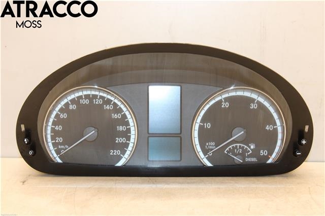 Instrumentpanel til Mercedes Vito/Viano, 2004-2010 (Fase 1) (W639) (W639) (A6399000900)