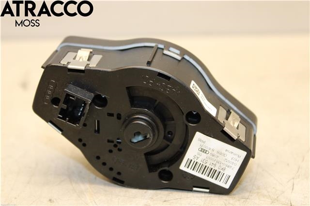 Bryter lys til Audi Q5 2008-2012 (Type I, Fase 1)  (8K0941531AS|)