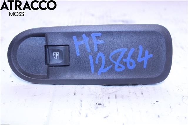 Bryter ruteheis til Dacia Duster, 2010-2017 (Type I)  (809601386R)